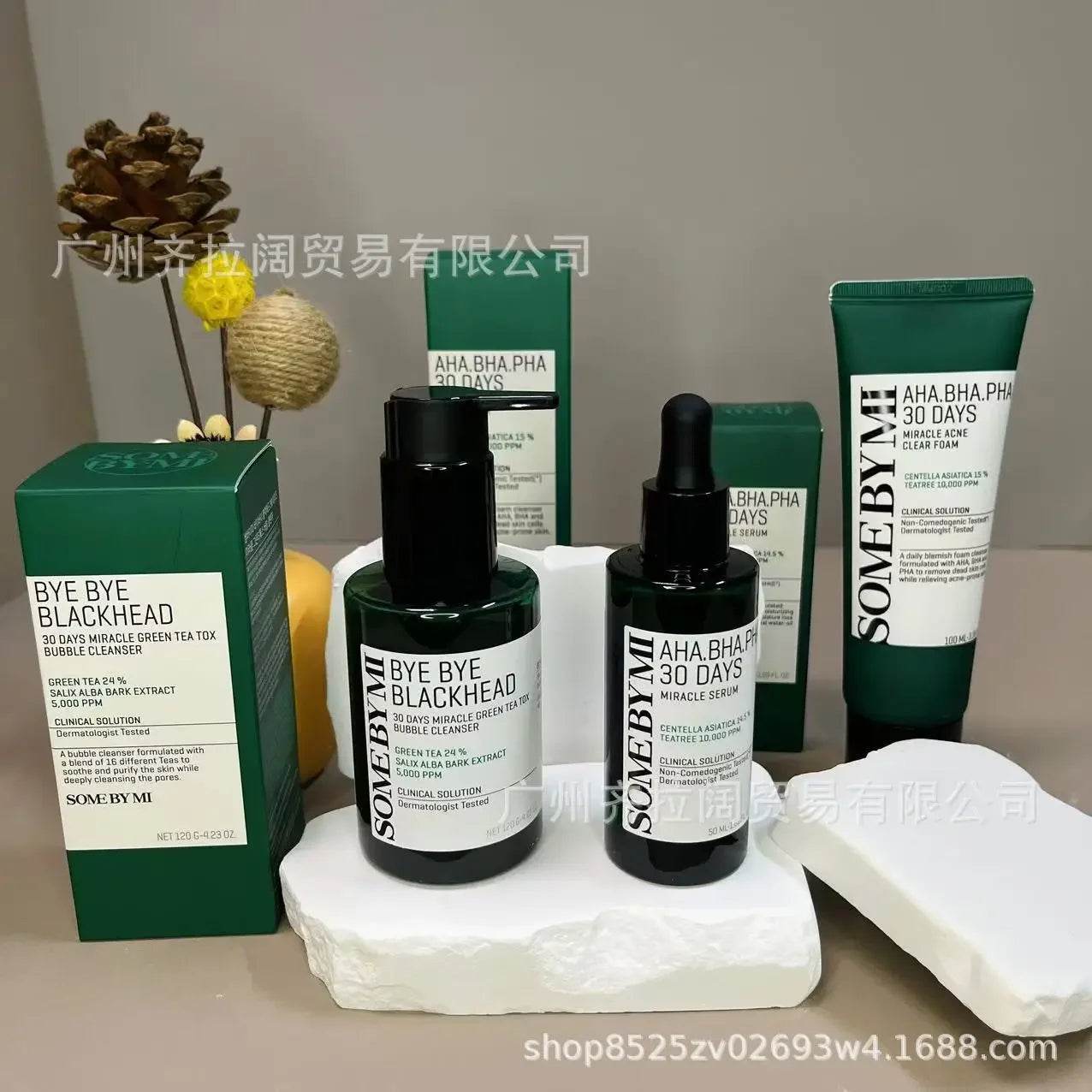 SOME BY - AHA - BHA - PHA 30 days Mi racle Acné Celar Body Cleanser - 400 g - Korean Glow