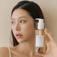 Madagascar Centella Light Cleansing Oil 200ml